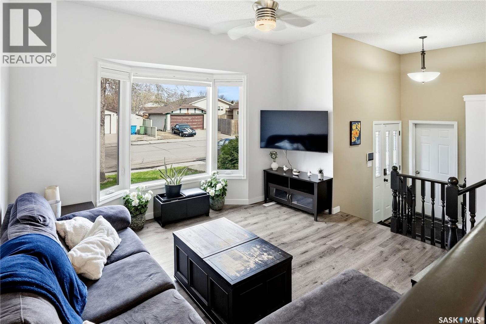 5851 Ehrle Crescent, Regina, Saskatchewan  S4X 4C4 - Photo 6 - SK036755