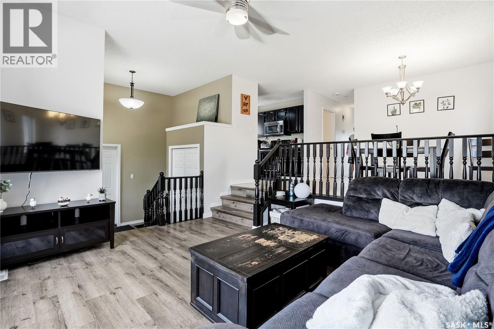 5851 Ehrle Crescent, Regina, Saskatchewan  S4X 4C4 - Photo 8 - SK036755