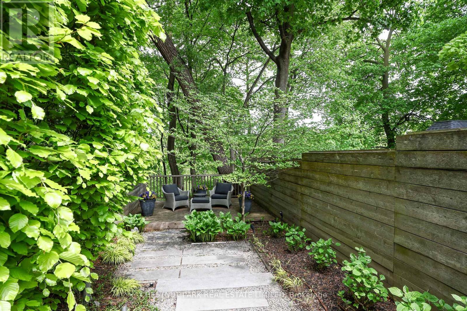 70 Summerhill Gardens, Toronto, Ontario M4T 1B4 - Photo 38 - C12911702