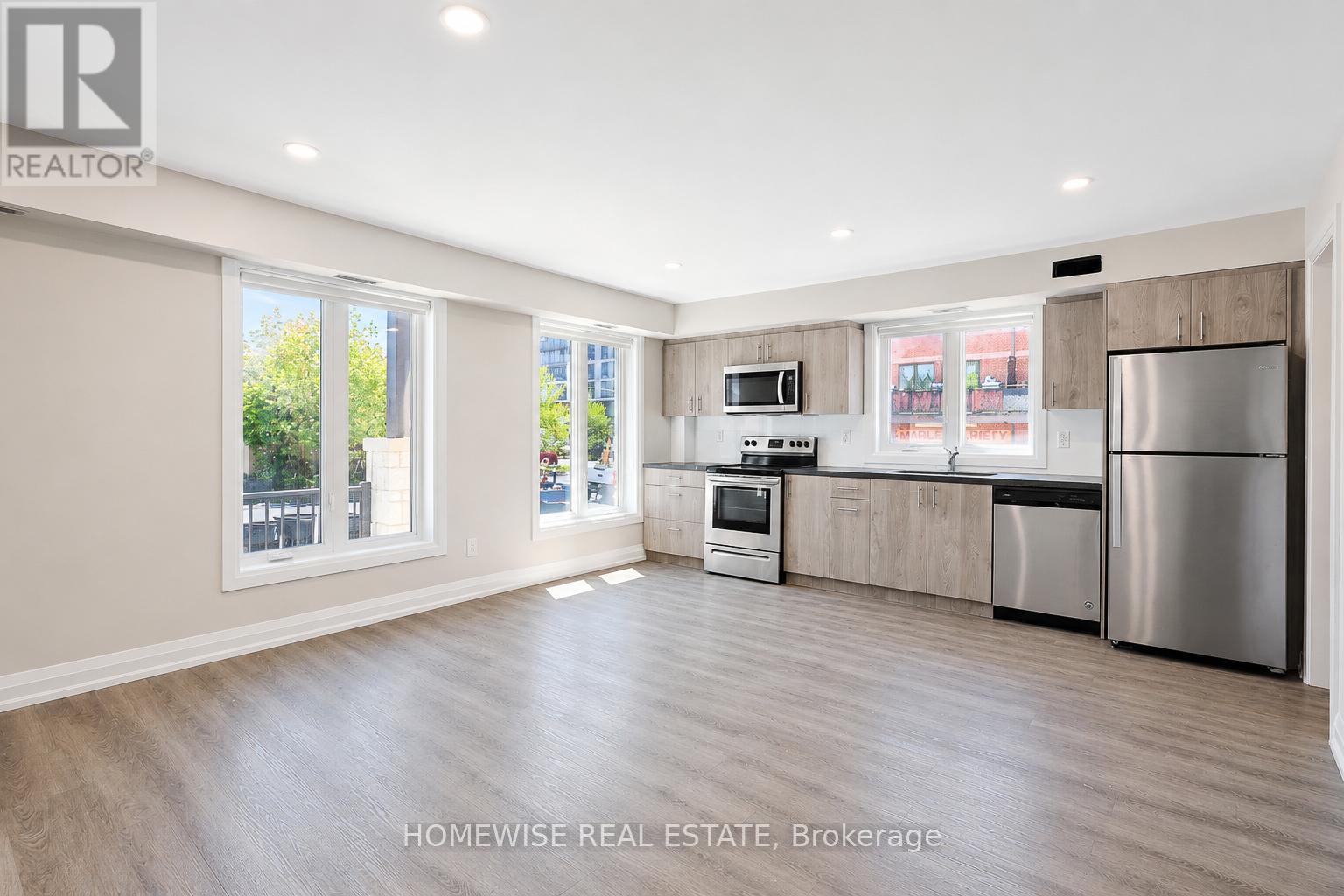 101 - 814 Glencairn Avenue, Toronto, Ontario  M6B 2A3 - Photo 4 - W12826192