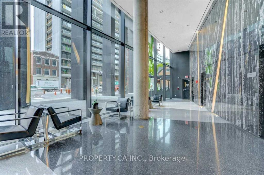 1803 - 125 Peter Street, Toronto, Ontario M5V 2G9 - Photo 15 - C13133056