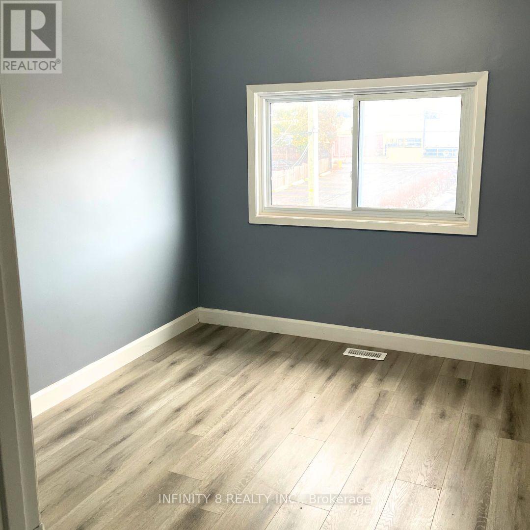 2 - 6262 Ker Street, Niagara Falls, Ontario L2G 1X8 - Photo 11 - X13160858