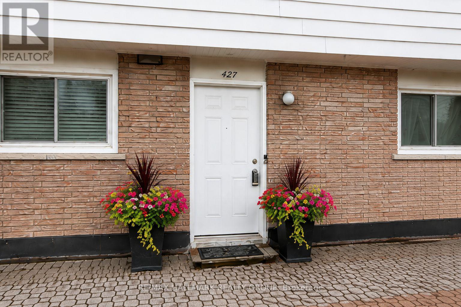 427 MOODIE DRIVE, Ottawa, Ontario