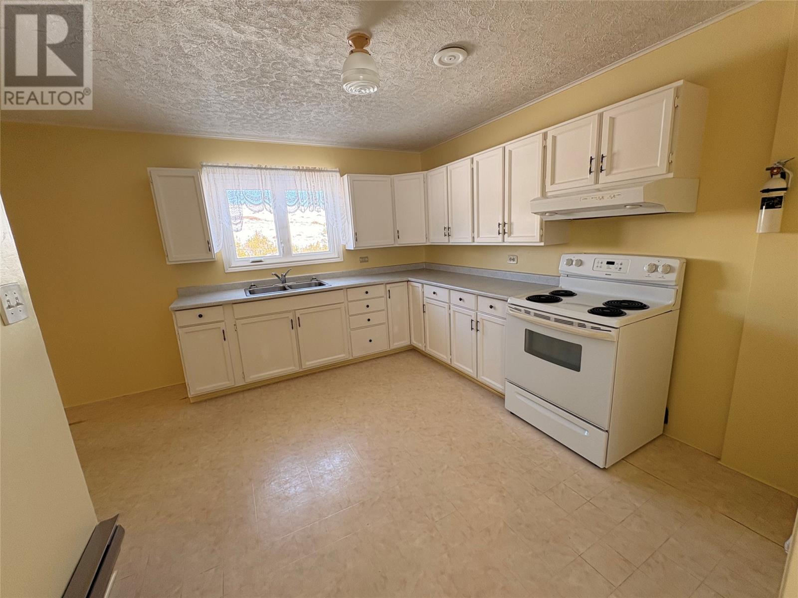 74 Regional Street, Port Aux Basques, Newfoundland & Labrador  A0M 1C0 - Photo 6 - 1296062