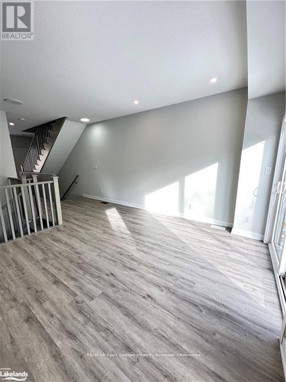 72 Winters Crescent, Collingwood, Ontario  L9Y 5T1 - Photo 6 - S13160786