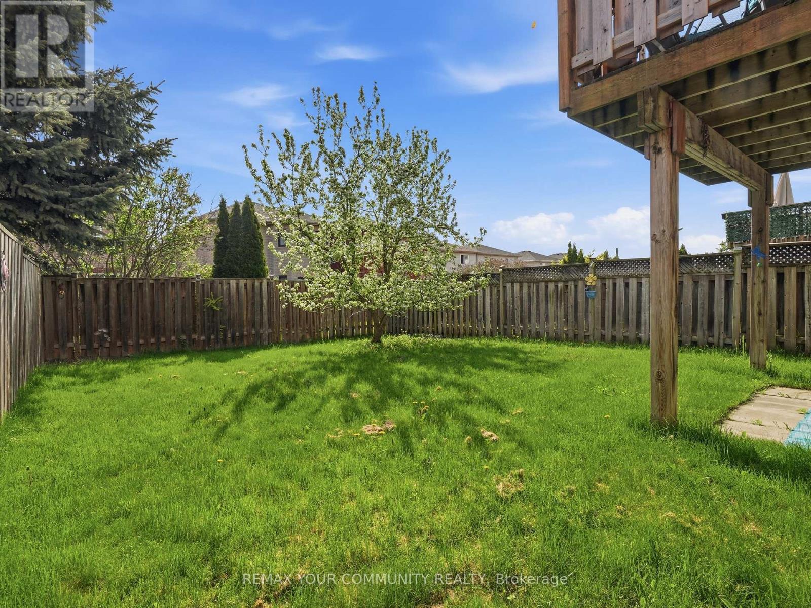 65 Adams Street, Bradford West Gwillimbury, Ontario  L3Z 3E2 - Photo 40 - N13160288