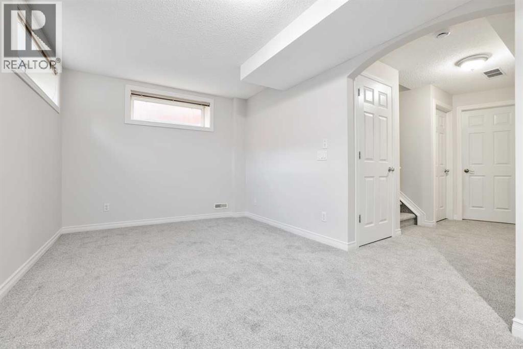 80 Covewood Green Ne, Calgary, Alberta  T3K 5G5 - Photo 21 - A2313296