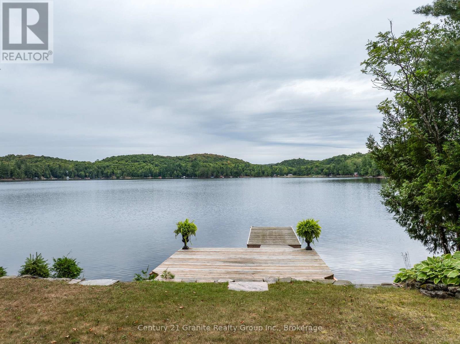1528 Dignan Road, Dysart Et Al, Ontario  K0M 1S0 - Photo 2 - X13160764