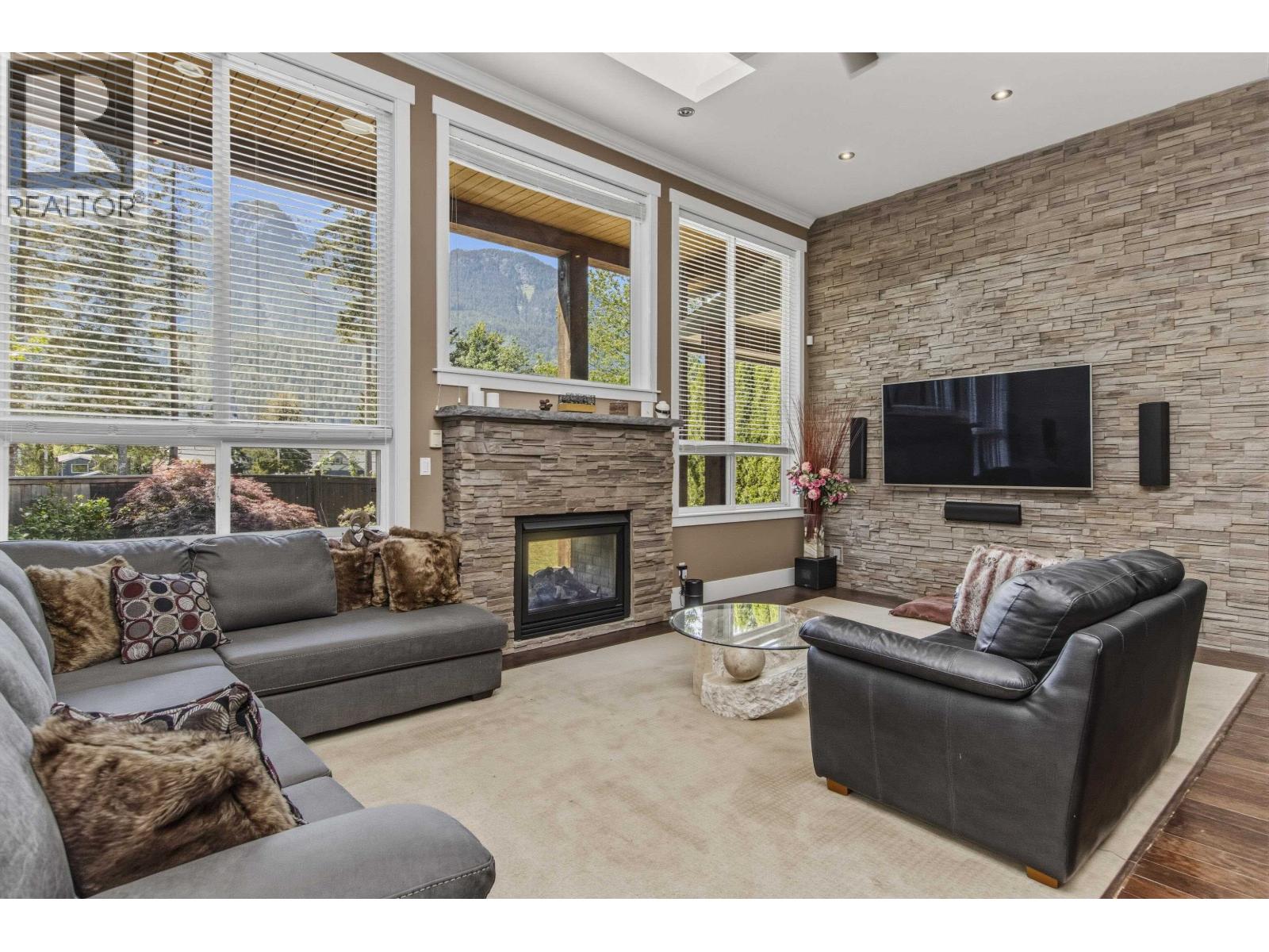 3 1355 Depot Road, Squamish, British Columbia  V0N 1H0 - Photo 11 - R3126721