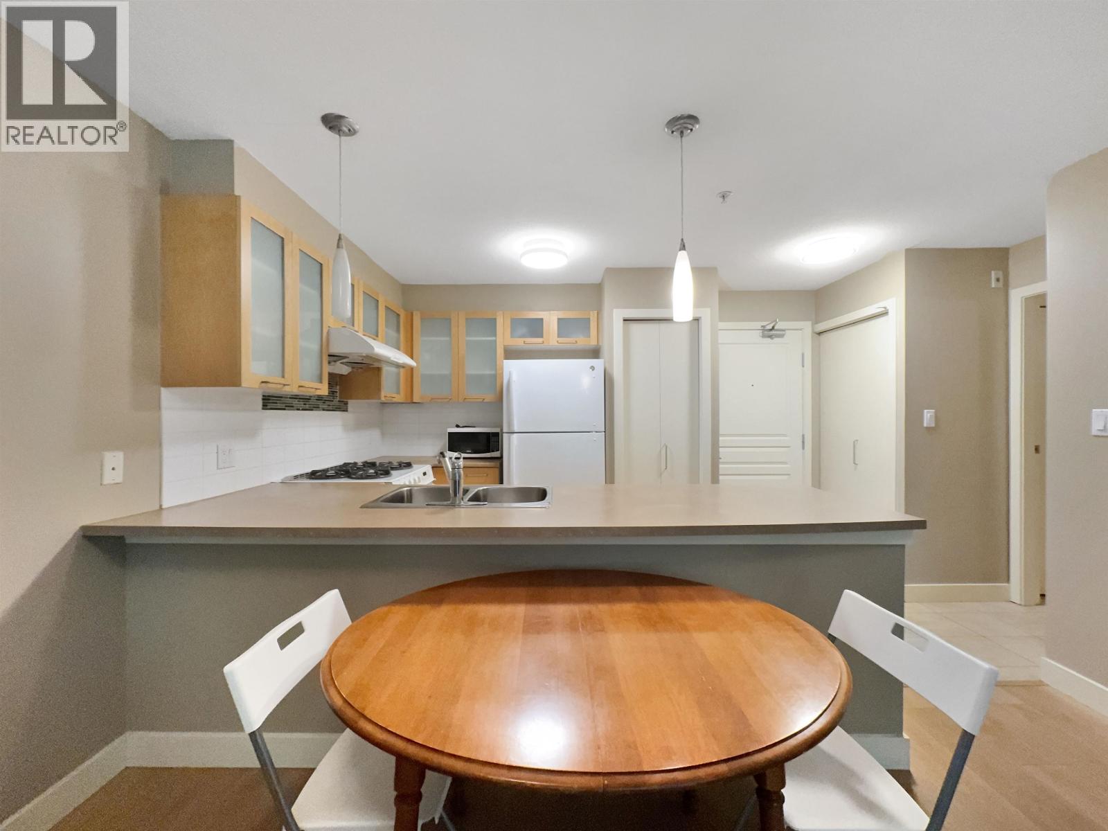 2xx 9333 Alberta Road, Richmond, British Columbia  V6Y 4E4 - Photo 3 - R3126739