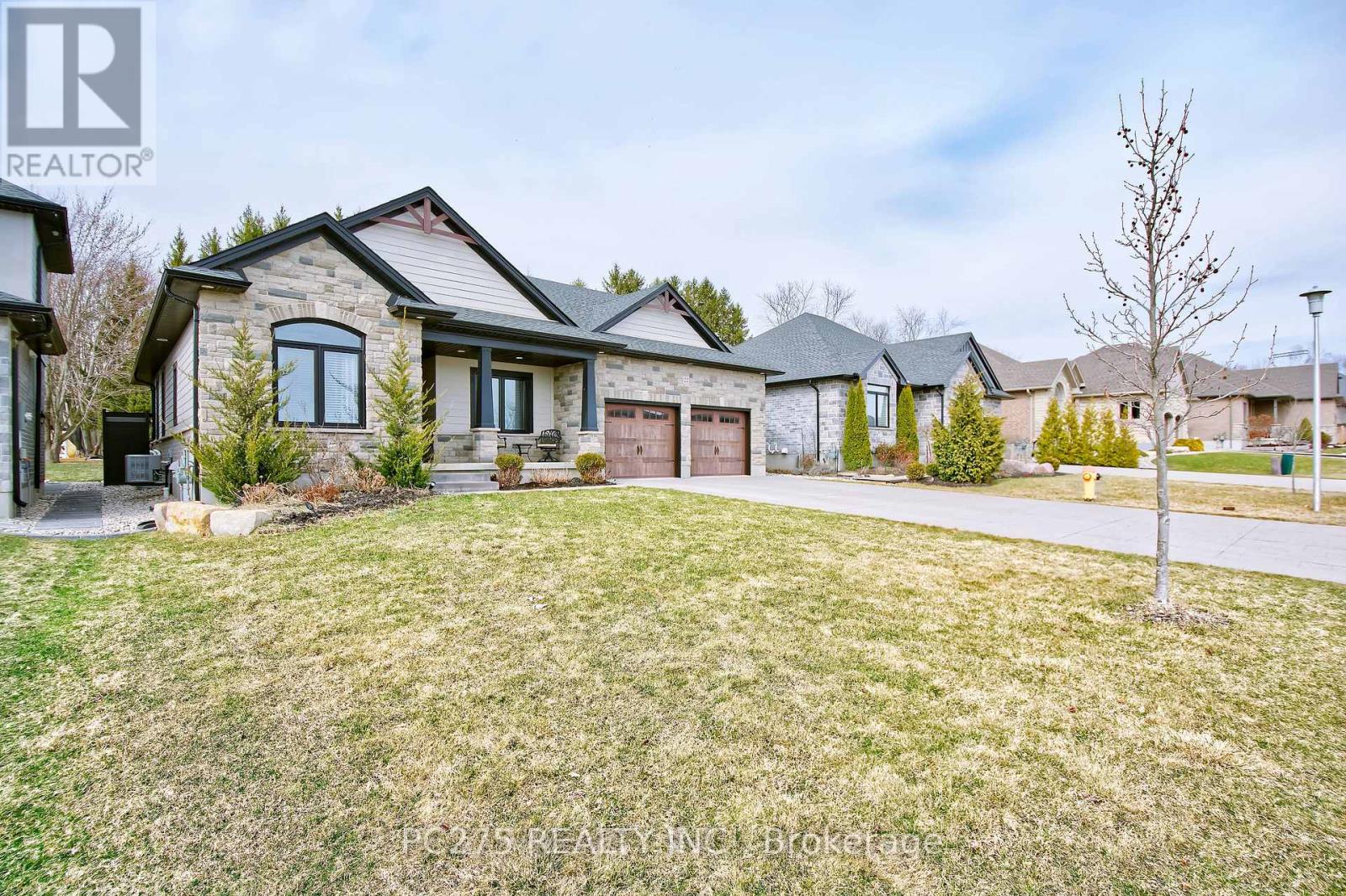 22 Talbot Grove Lane, Southwold, Ontario  N5P 3T2 - Photo 2 - X12904714