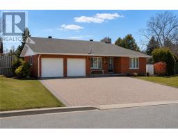 525 Galaxy Court, Sudbury, Ontario