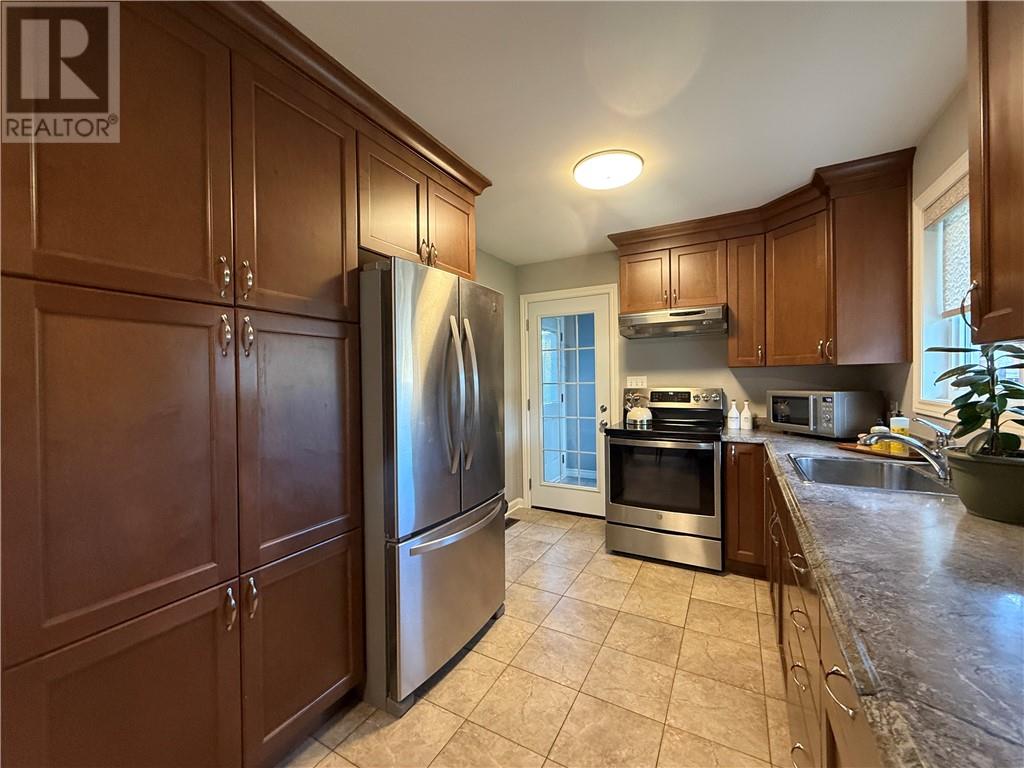 1507 Canterbury Street, Greater Sudbury, Ontario  P3A 1H7 - Photo 3 - 2127902