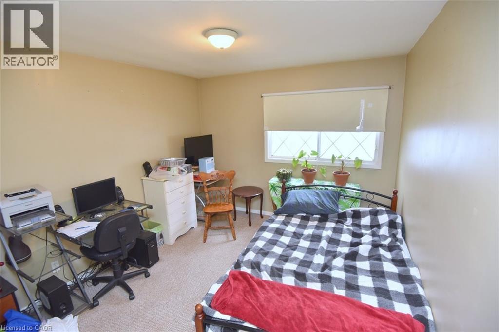 938 Courtland Drive, Ancaster, Ontario  L9G 3L1 - Photo 19 - 40832582
