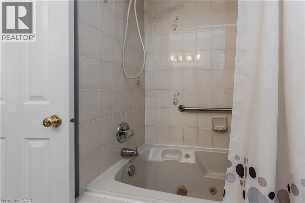 2155 Duncaster Drive Unit# 10, Burlington, Ontario  L7P 4R4 - Photo 14 - 40832520