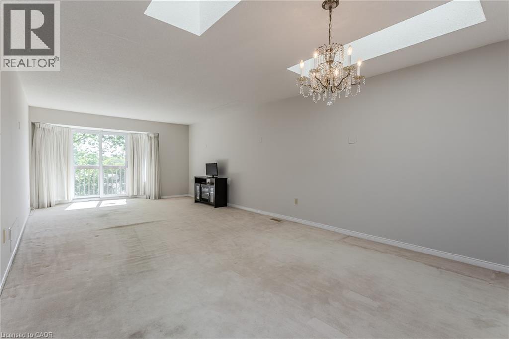 2155 Duncaster Drive Unit# 10, Burlington, Ontario  L7P 4R4 - Photo 8 - 40832520