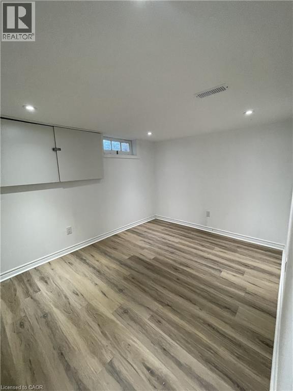 46 Plains Road E Unit# Basement, Burlington, Ontario  L7T 2B9 - Photo 10 - 40832422