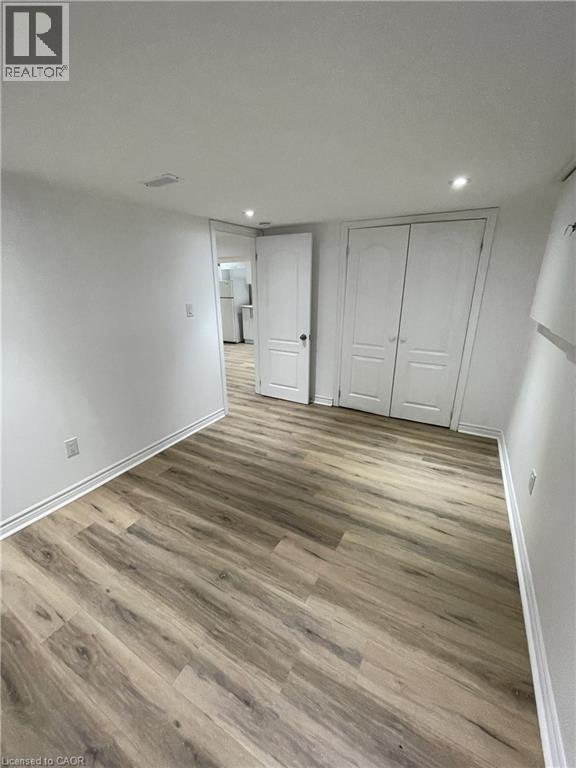 46 Plains Road E Unit# Basement, Burlington, Ontario  L7T 2B9 - Photo 11 - 40832422