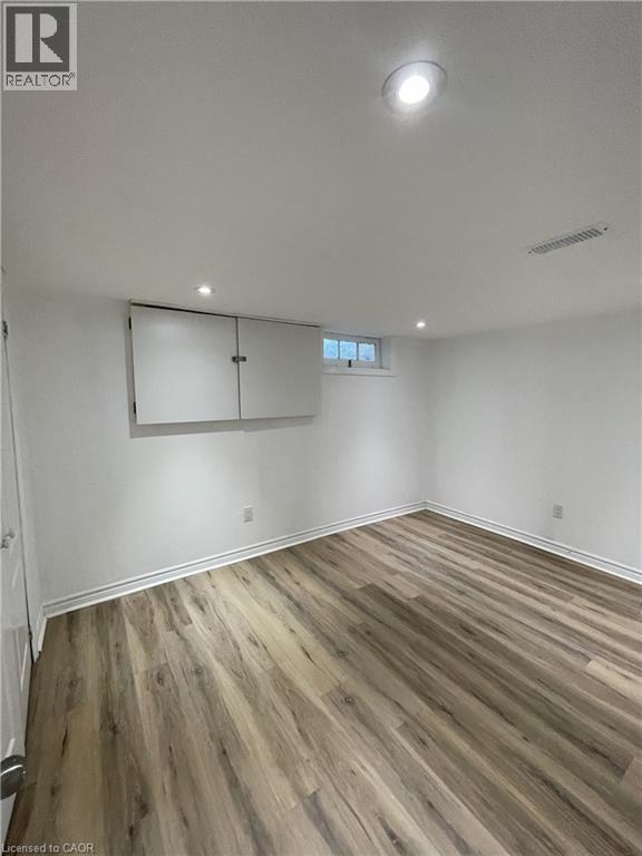 46 Plains Road E Unit# Basement, Burlington, Ontario  L7T 2B9 - Photo 9 - 40832422