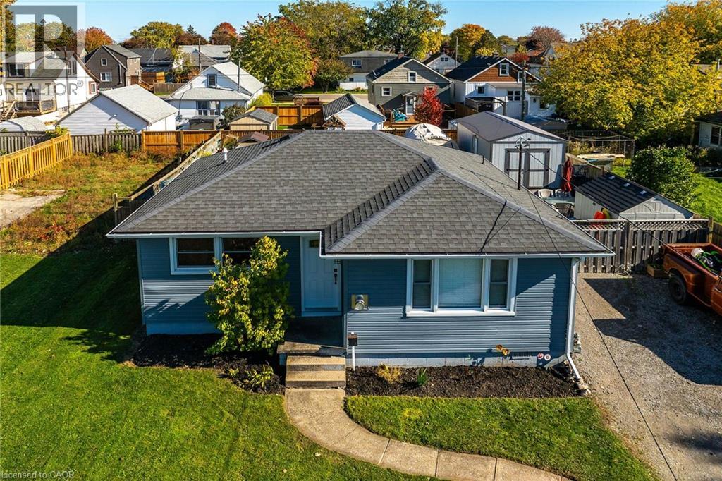 62 Knoll Street, Port Colborne, Ontario  L3K 5A6 - Photo 2 - 40832149