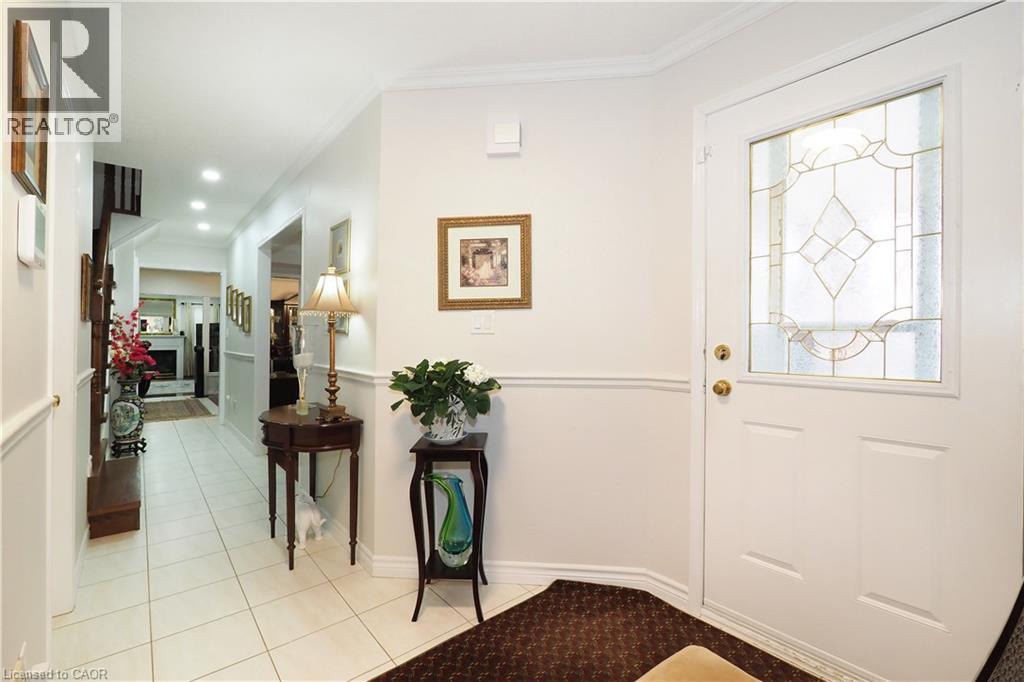 89 Lynnhaven Court, Kitchener, Ontario  N2M 5L8 - Photo 2 - 40830622