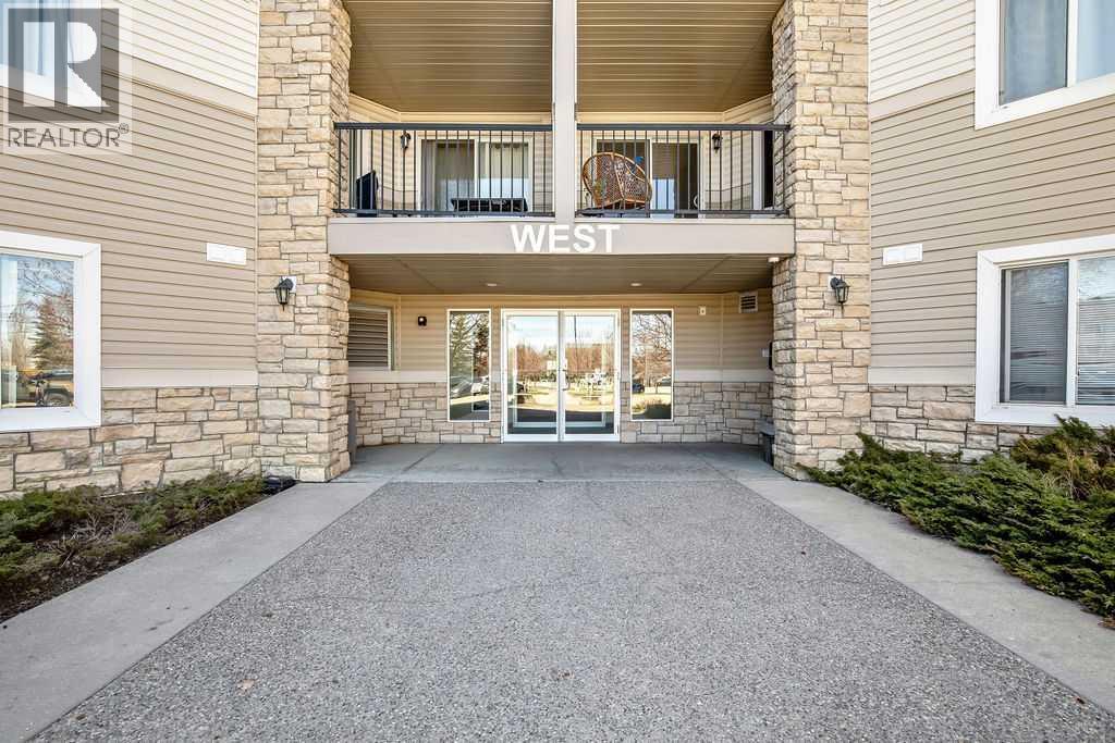 1212, 2395 Eversyde Avenue SW, Calgary, Alberta  T2Y 0B4 - Photo 3 - A2306585