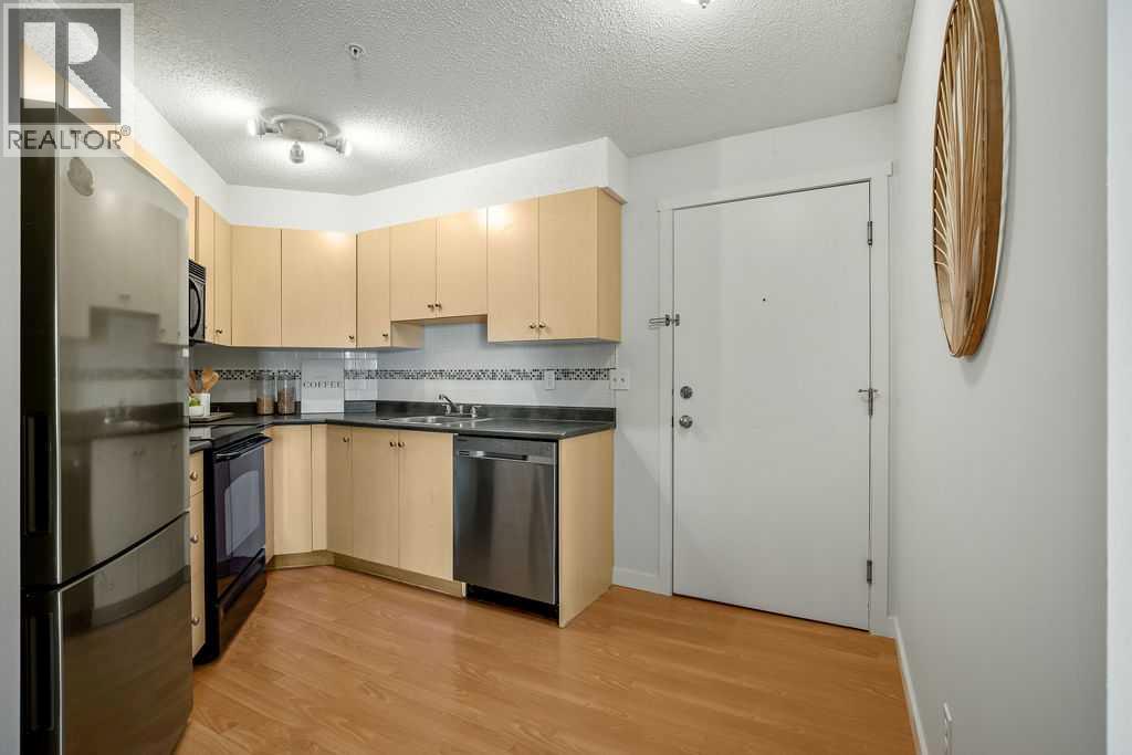 1212, 2395 Eversyde Avenue SW, Calgary, Alberta  T2Y 0B4 - Photo 4 - A2306585