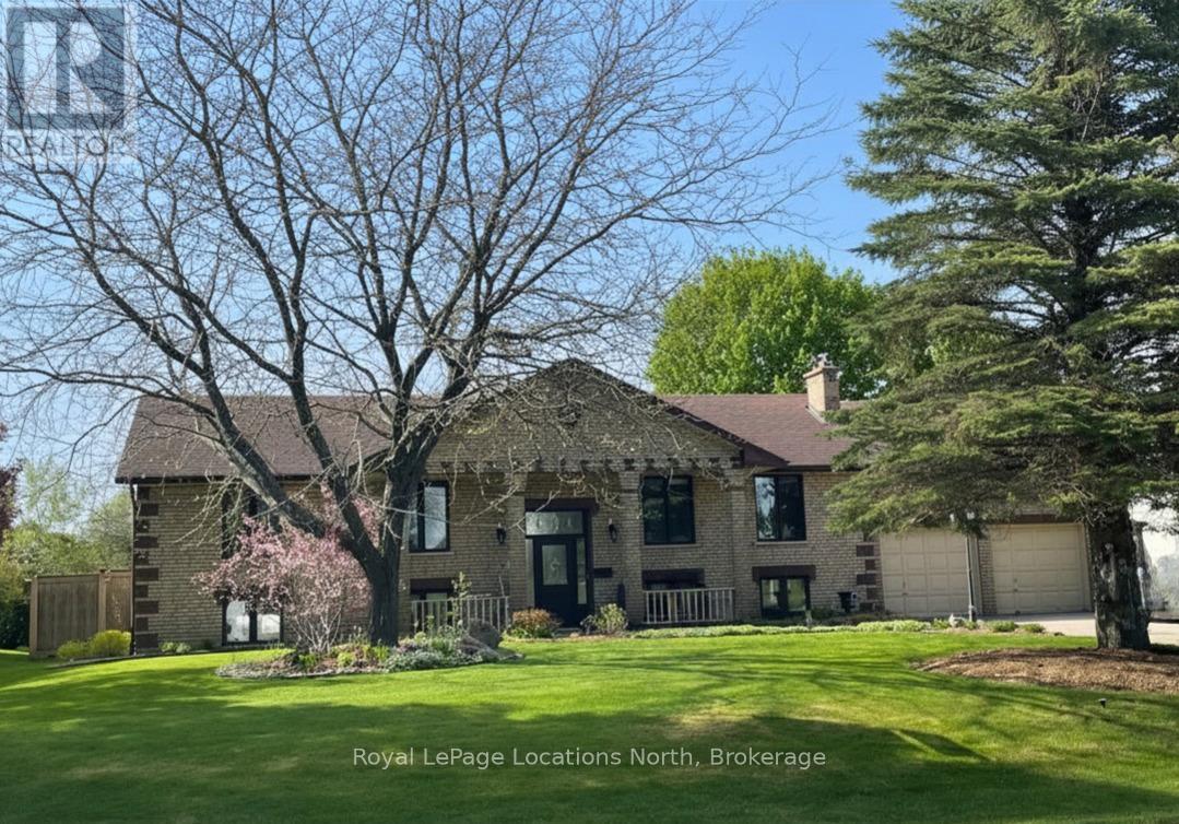 15 BLACKBURN AVENUE, Clearview, Ontario