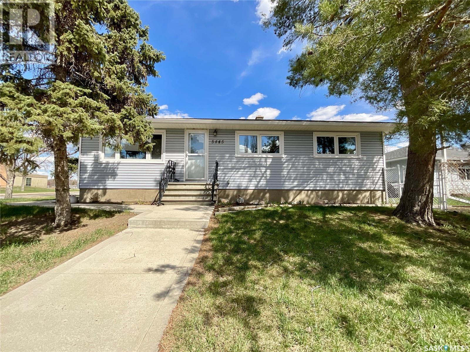 5445 4th AVENUE, Regina, Saskatchewan