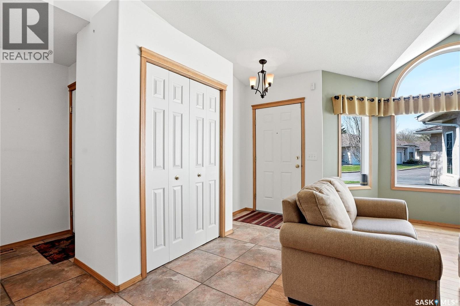 309 315 Berini Drive, Saskatoon, Saskatchewan S7N 4M1 - Photo 3 - SK036729