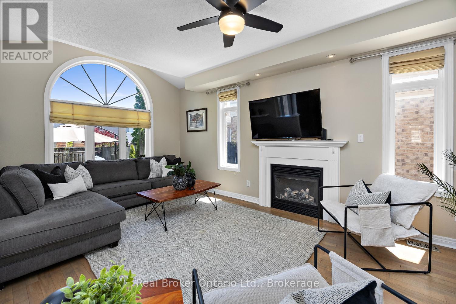 27 Goodall Crescent, Clarington, Ontario L1C 0G2 - Photo 15 - E13157964