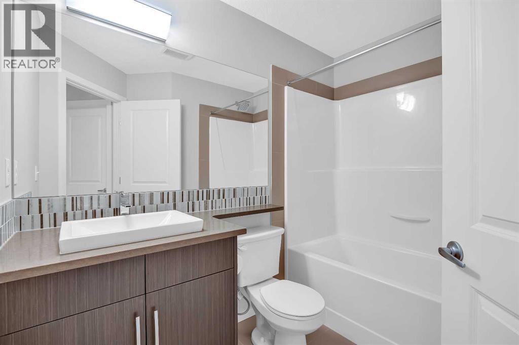 455 Ascot Circle SW, Calgary, Alberta  T3H 0X3 - Photo 42 - A2313577
