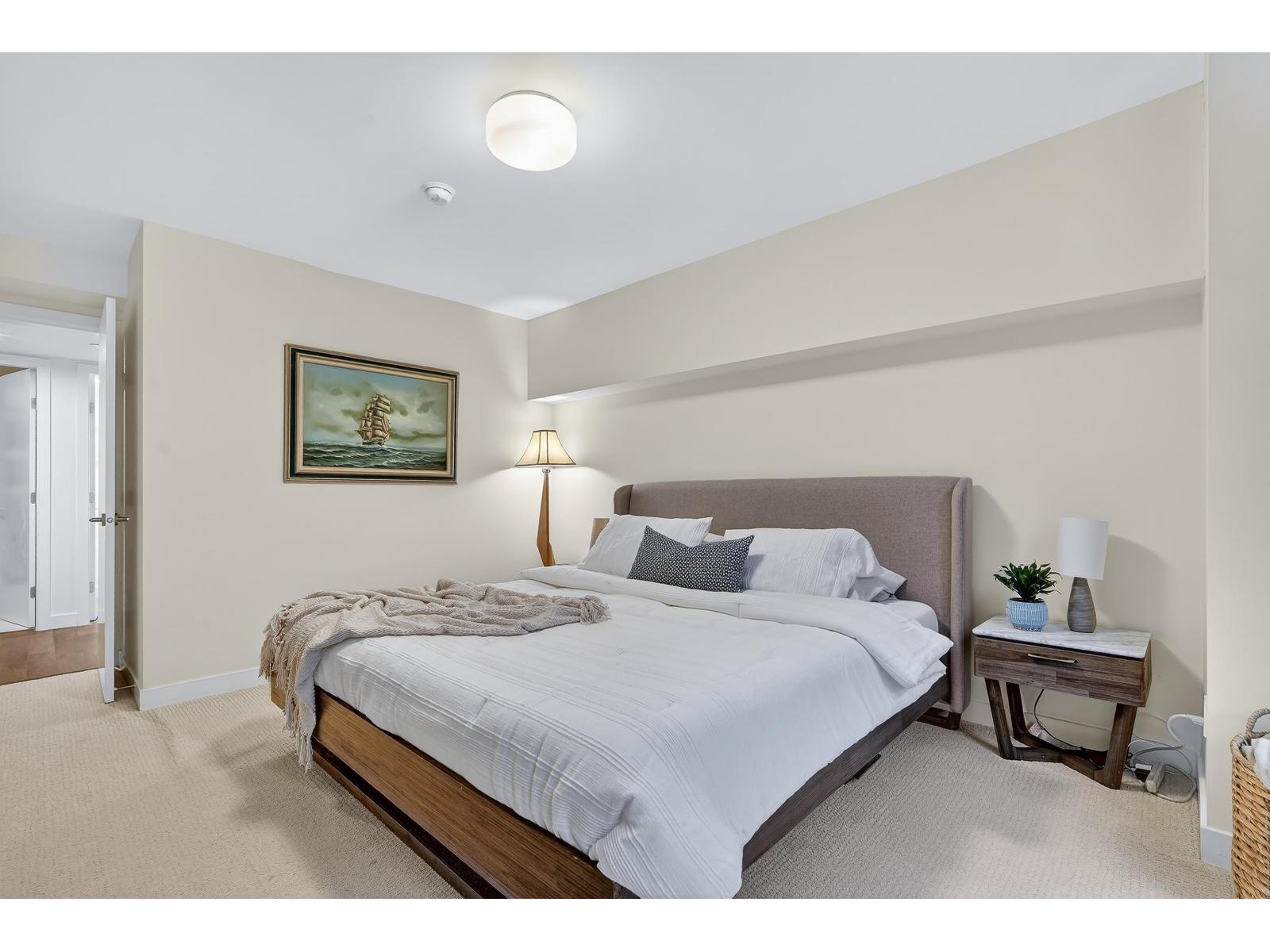 205 1160 Oxford Street, Surrey, British Columbia  V4B 0B3 - Photo 23 - R3126659