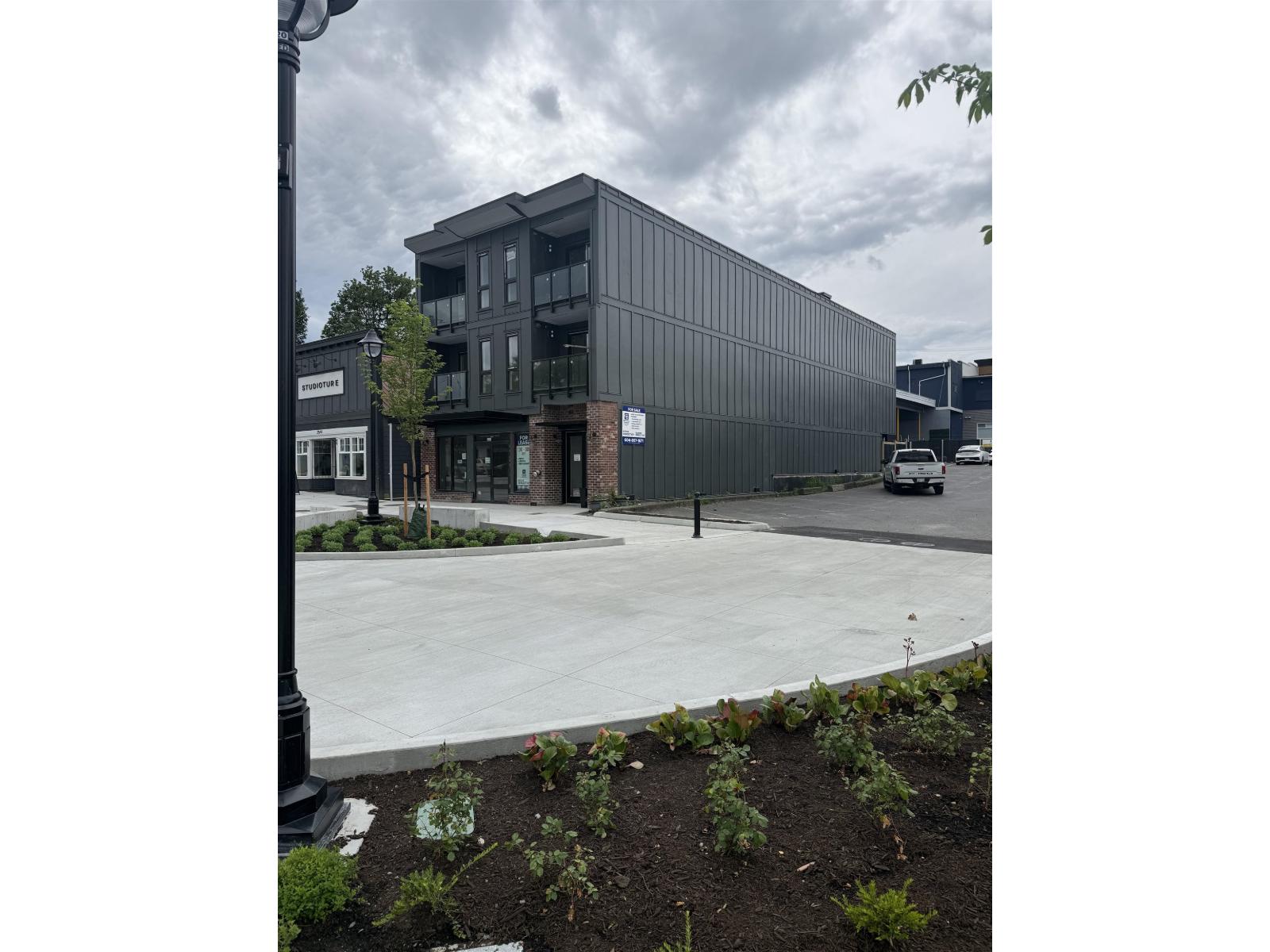 2549 Montvue Avenue, Abbotsford, British Columbia  V2S 3V2 - Photo 4 - C8078922