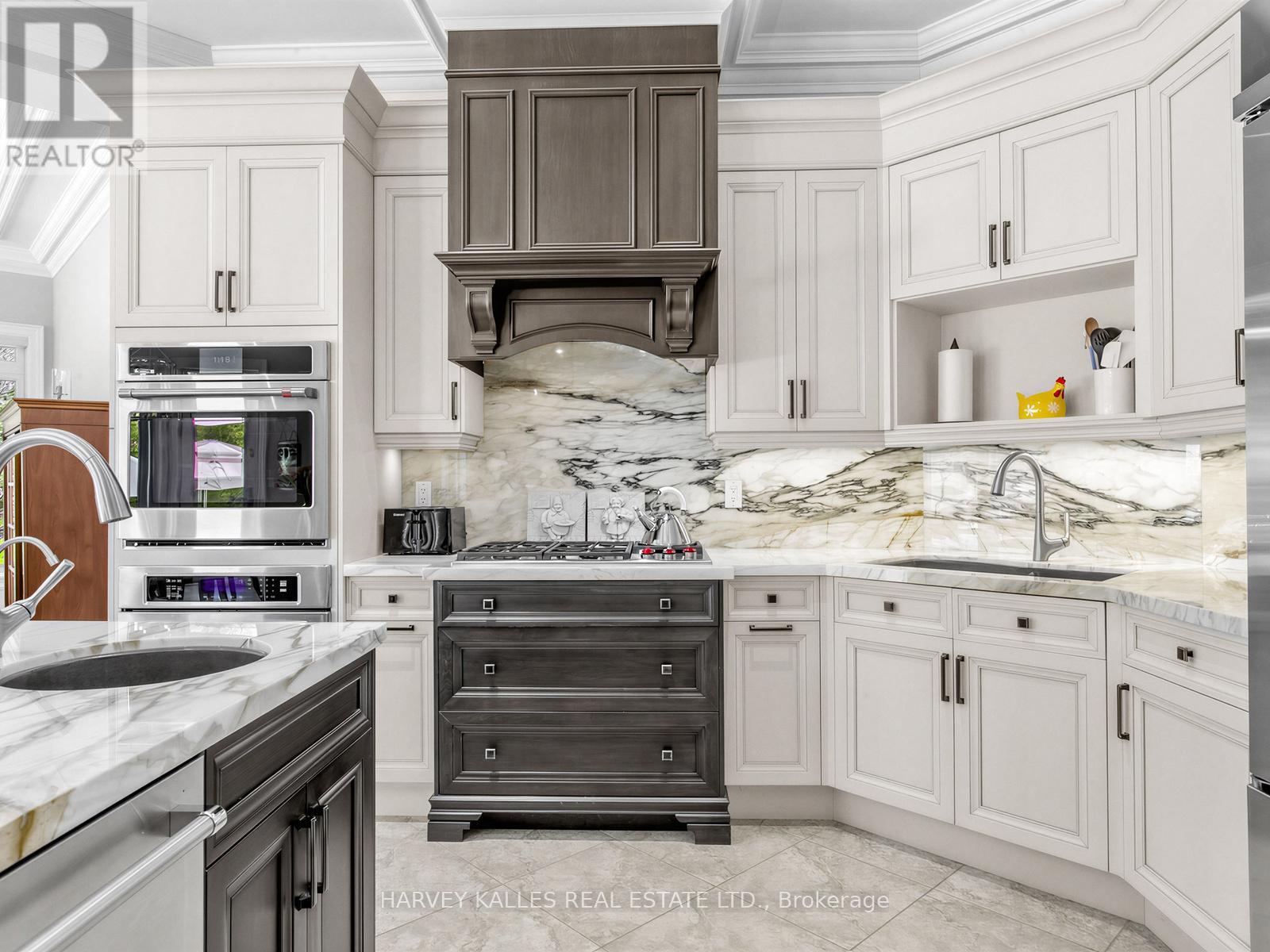 44 Grayfield Drive, Whitchurch-Stouffville, Ontario  L4A 0B1 - Photo 19 - N13146054