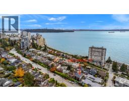 2380 MARINE DRIVE, West Vancouver, British Columbia