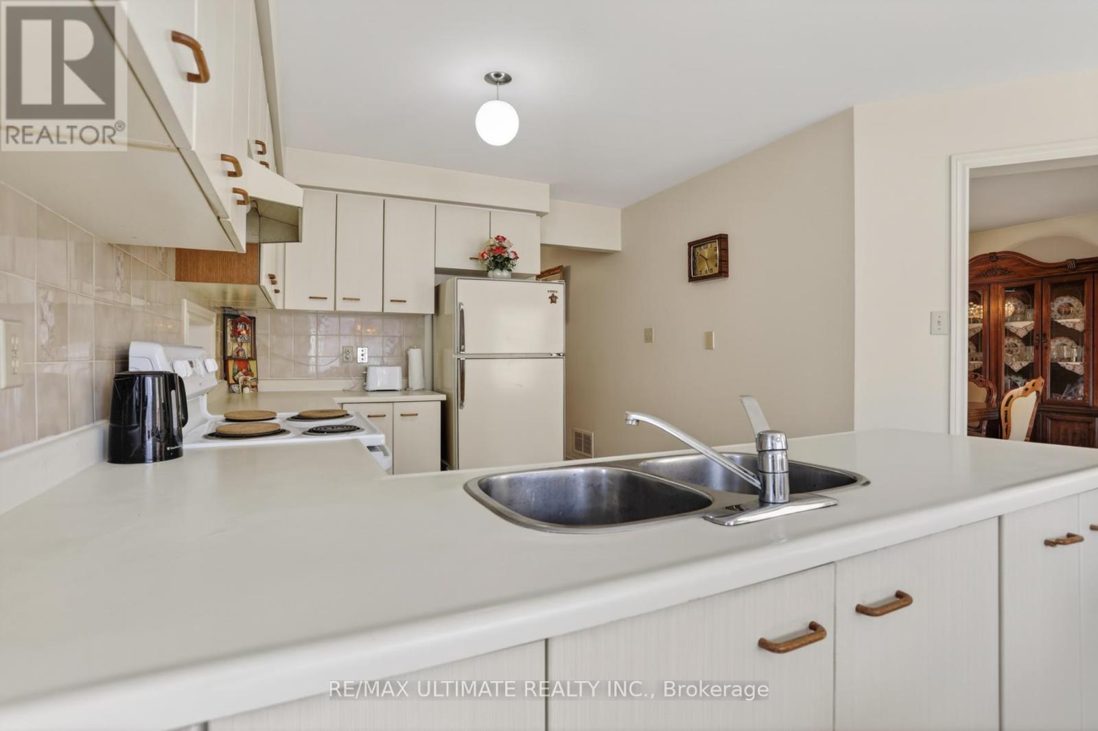 9 Avoca Drive, Markham, Ontario L3R 8X9 - Photo 19 - N13160706