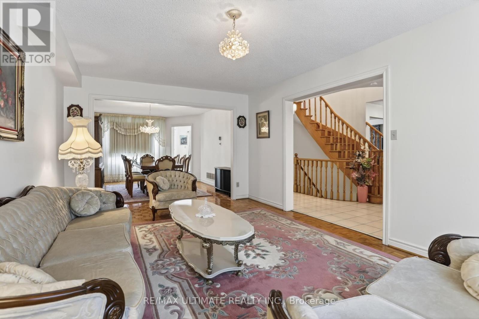 9 Avoca Drive, Markham, Ontario L3R 8X9 - Photo 9 - N13160706