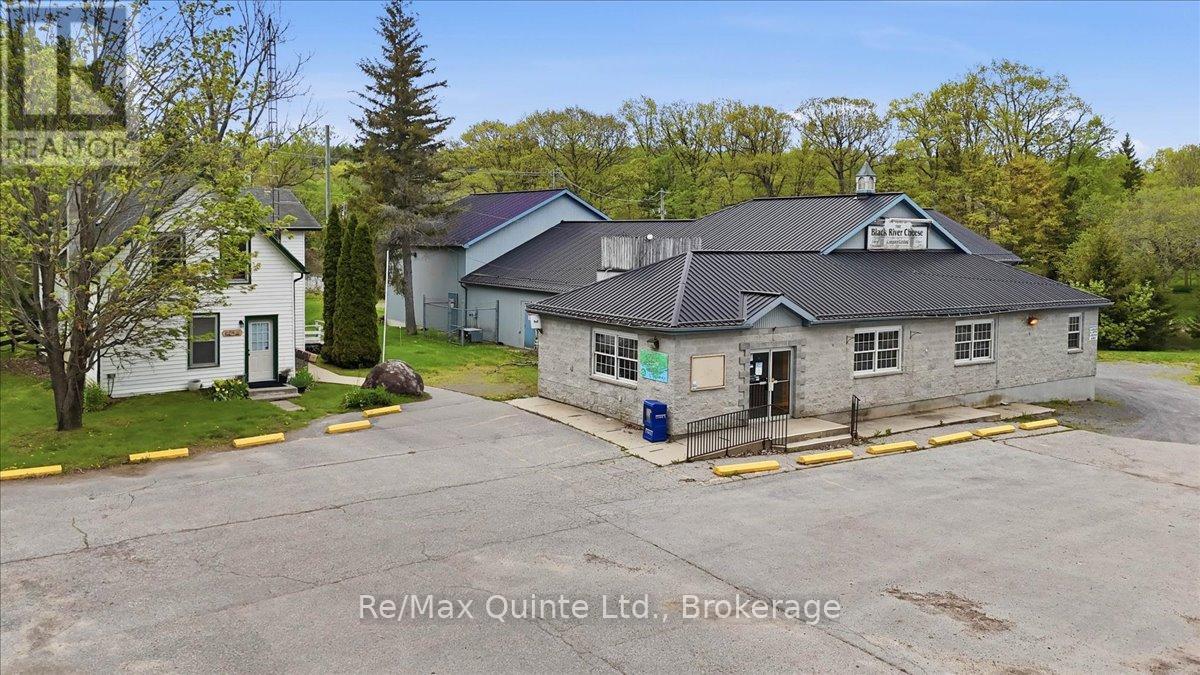 911-913 County Road 13, Prince Edward County, Ontario  K0K 2P0 - Photo 1 - X13160912