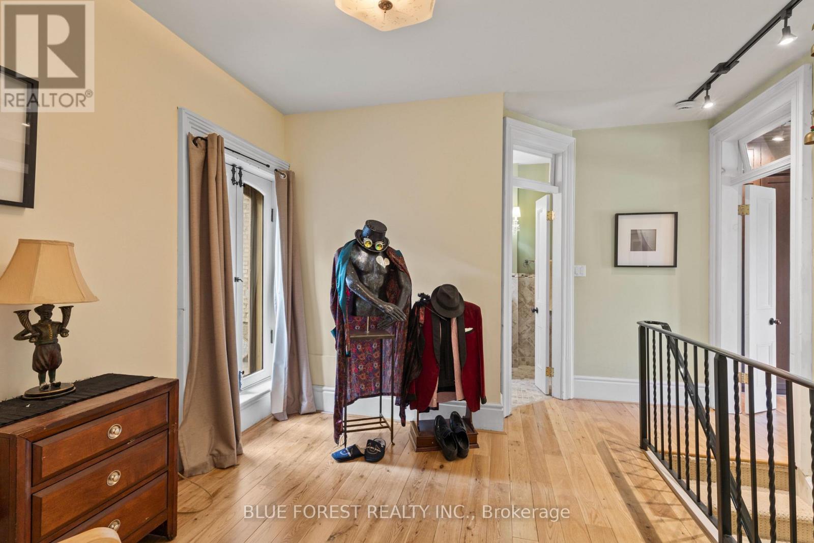 1 - 90 Central Avenue, London East, Ontario  N6A 1M4 - Photo 27 - X13160962