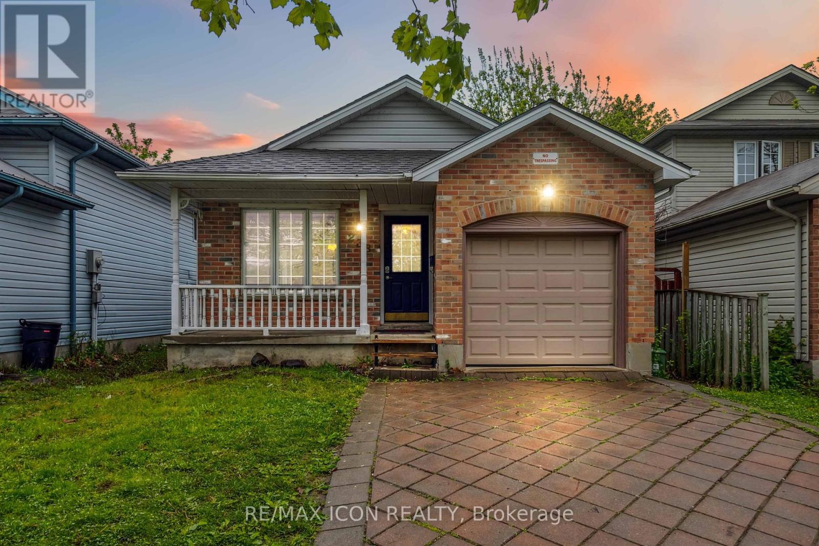 238 Fleming Drive, London East, Ontario  N5V 4Y9 - Photo 1 - X13161064