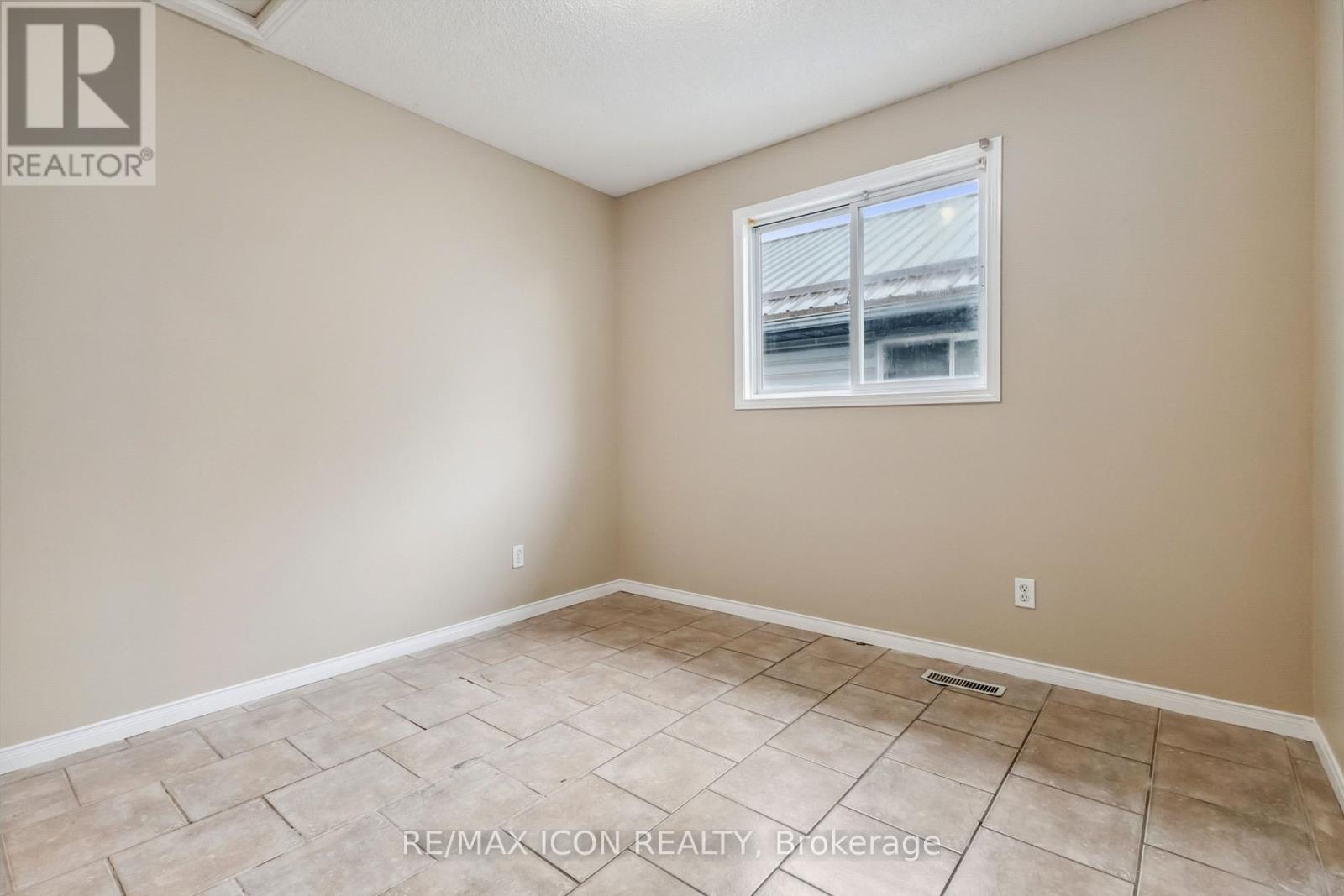238 Fleming Drive, London East, Ontario  N5V 4Y9 - Photo 27 - X13161064