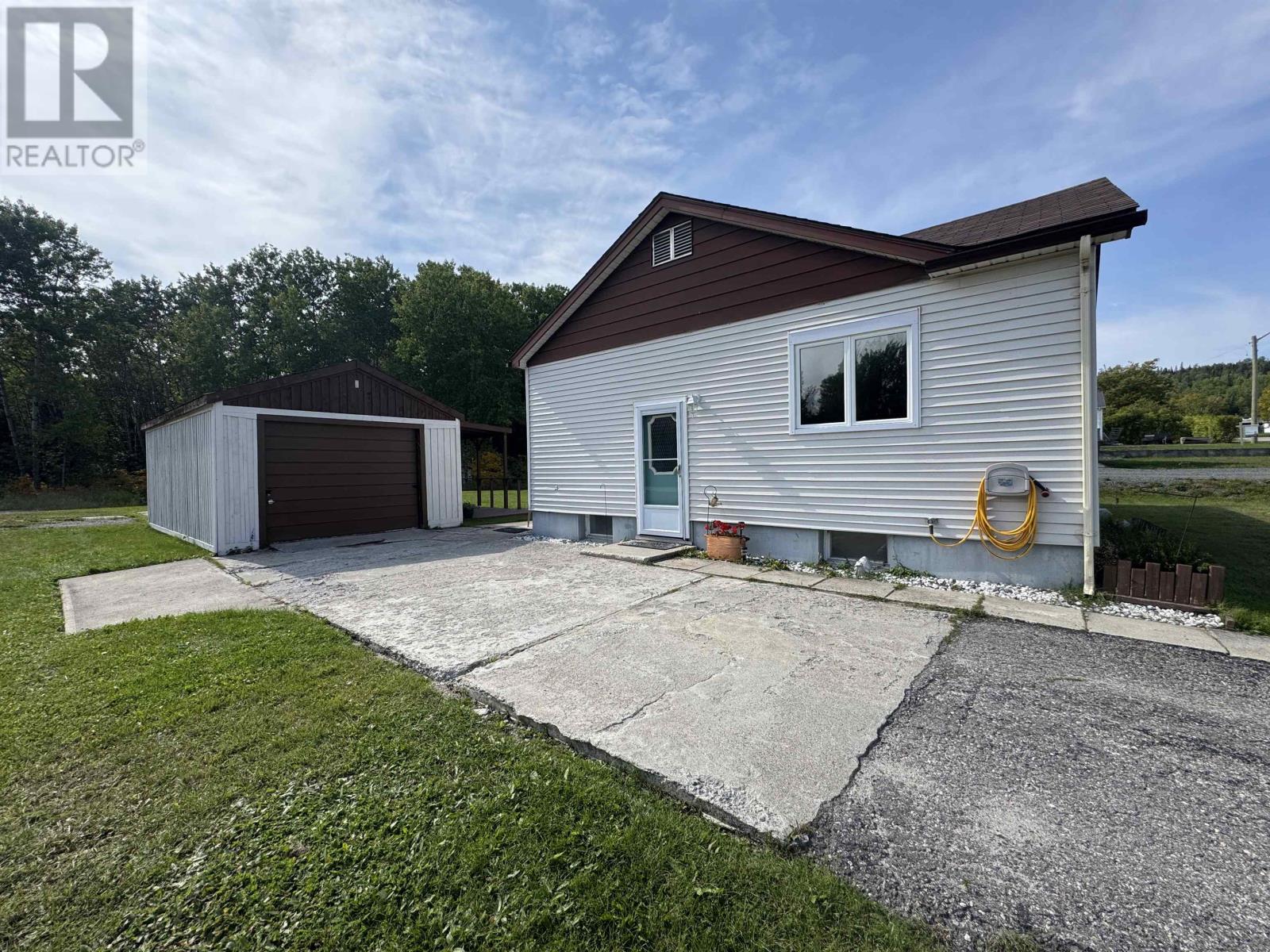 115 Warbler Dr, Manitouwadge, Ontario  P0T 2C0 - Photo 28 - TB2600244
