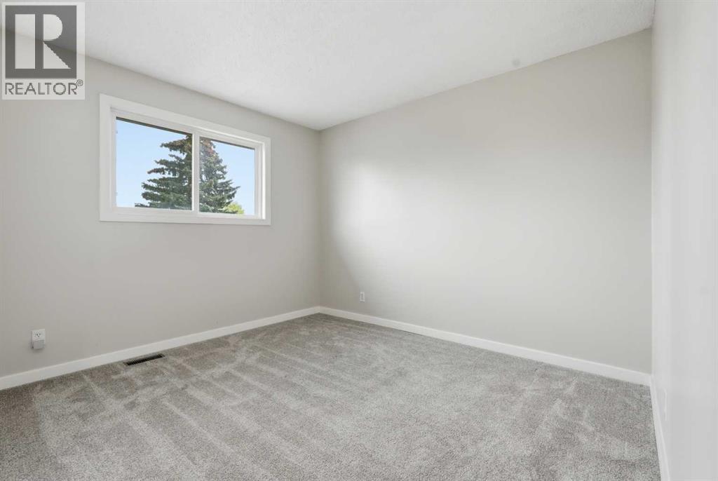 248 Summerwood Place SE, Airdrie, Alberta  T4B 1W3 - Photo 30 - A2313478