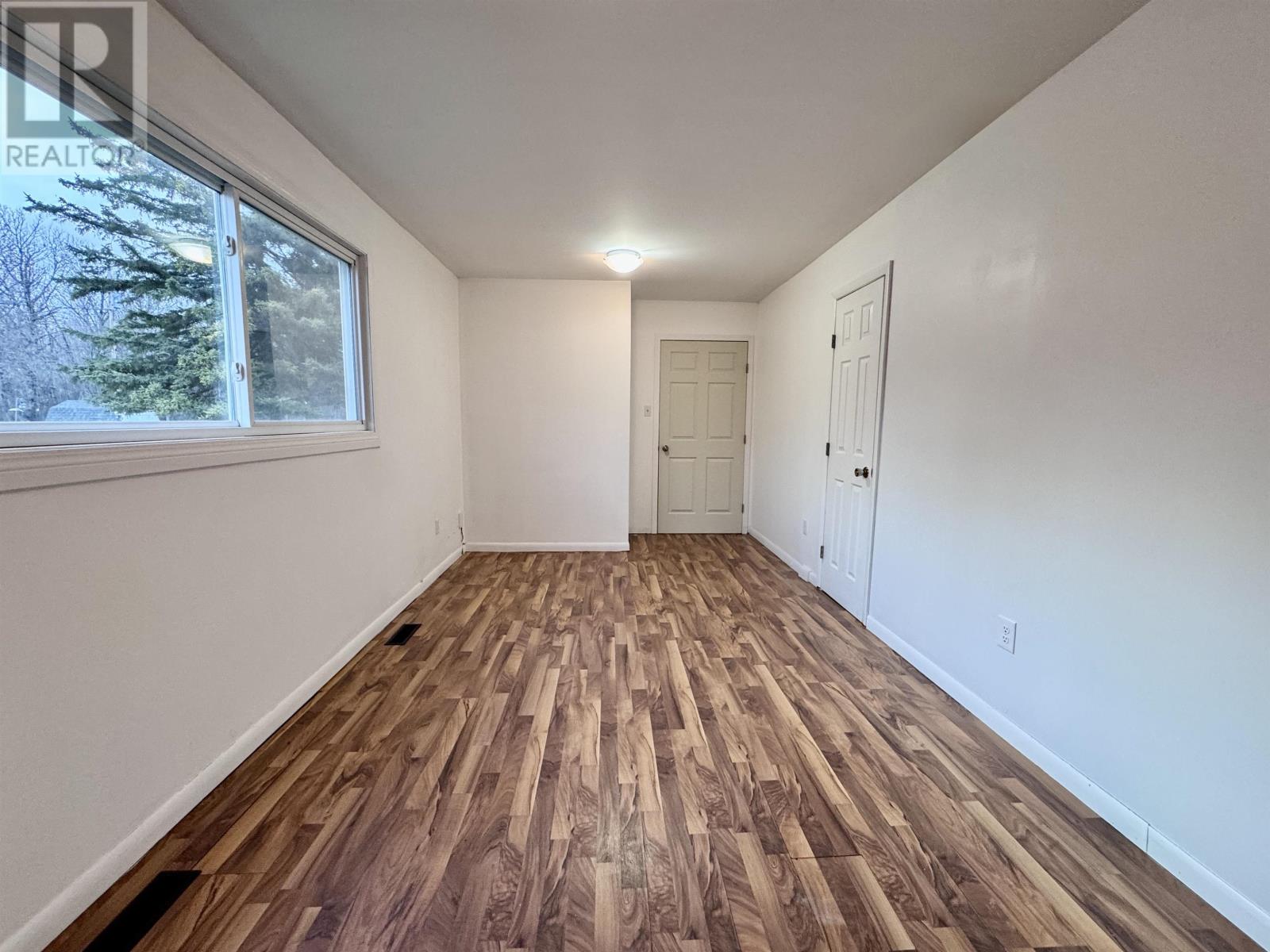 1039 Williams Ave, Fort Frances, Ontario  P9A 3P4 - Photo 12 - TB2600802