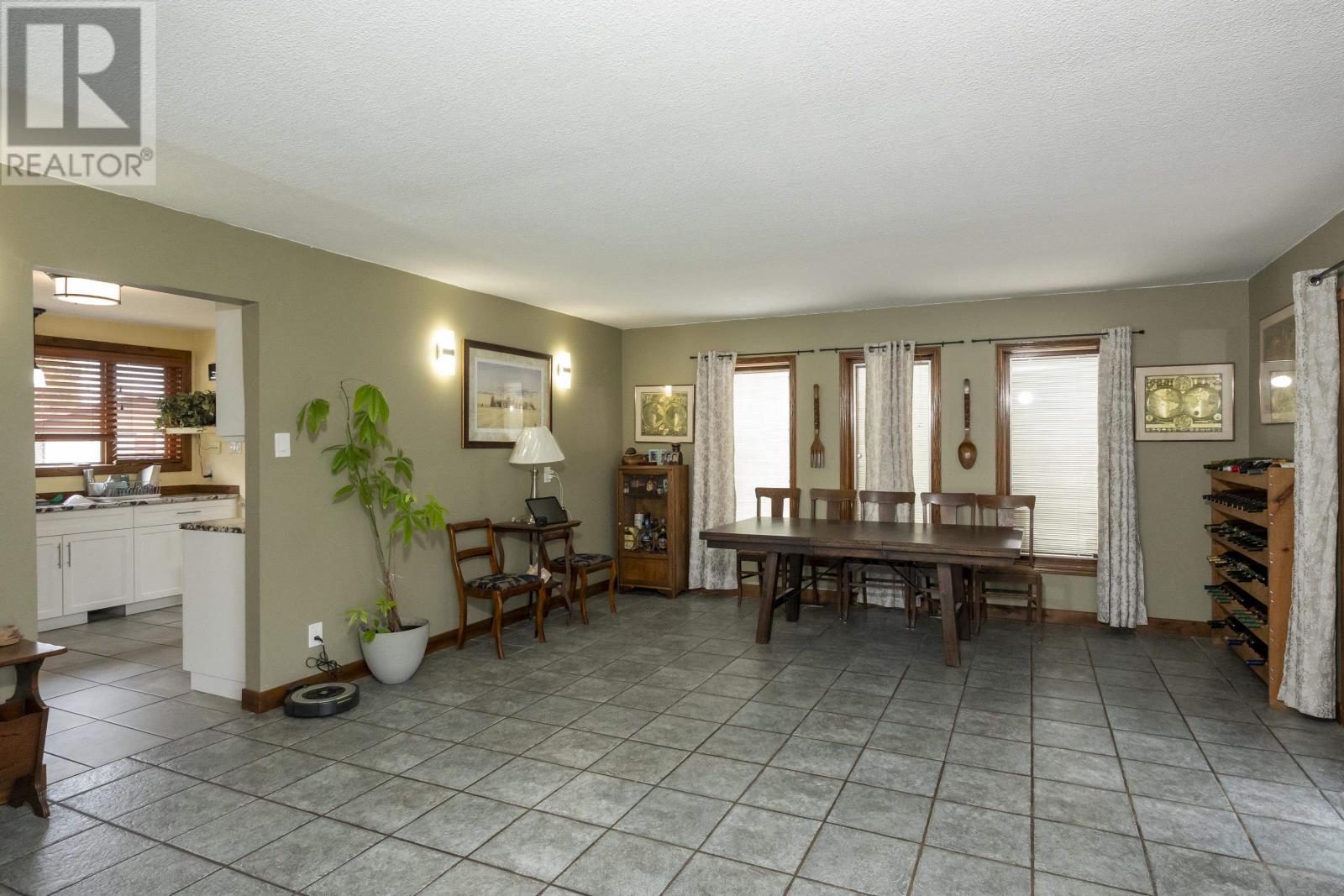 421 Pole Line Rd, Oliver/paipoonge, Ontario  P7C 5M9 - Photo 10 - TB2600998