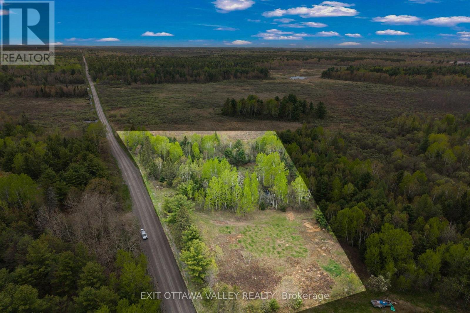 000 Lemke Road, North Algona Wilberforce, Ontario  K8A 6W4 - Photo 1 - X13161008