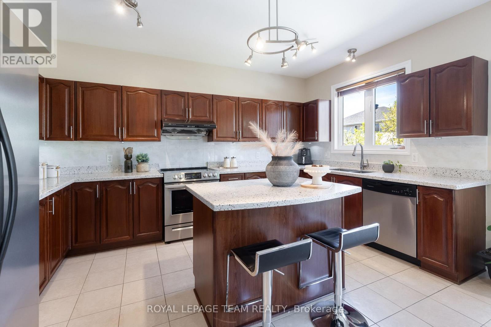 38 Penrith Street, Ottawa, Ontario  K2W 1E5 - Photo 20 - X13160892