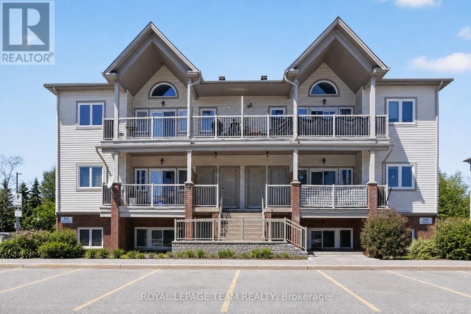 12 - 165 CRESTWAY DRIVE, Ottawa, Ontario
