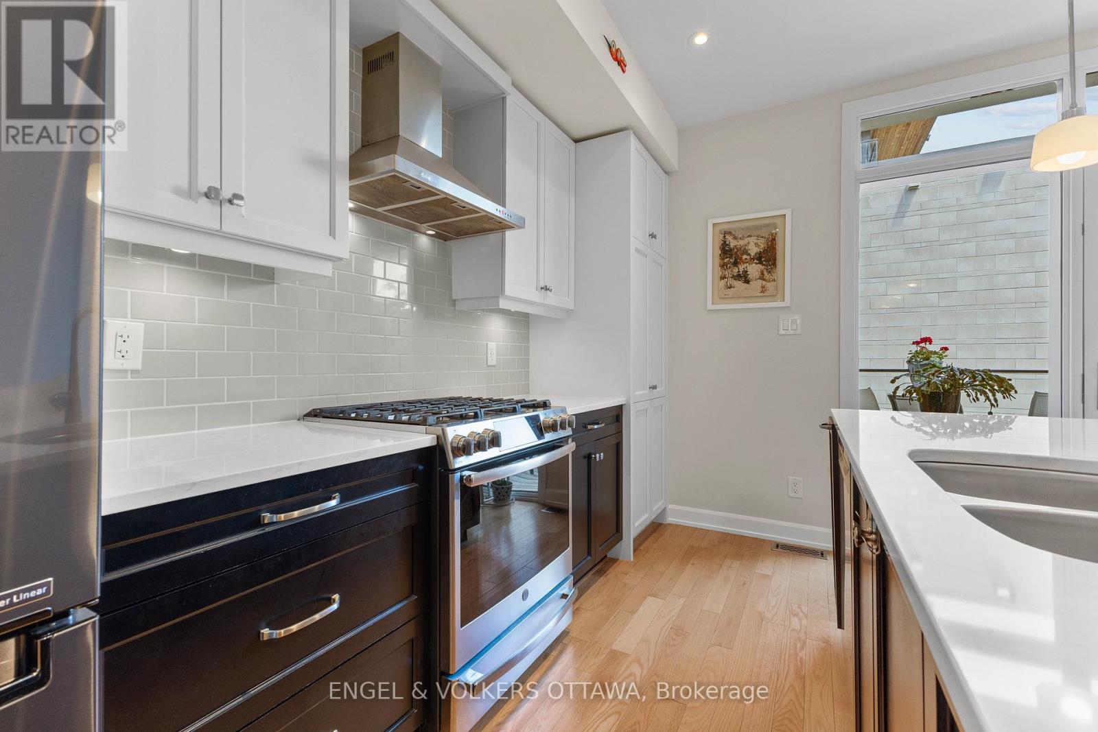 537 De Mazenod Avenue, Ottawa, Ontario  K1S 5H3 - Photo 10 - X13161062